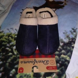 Dearfoam/Mens\slippers/(3) pair)$54/$18 ea.